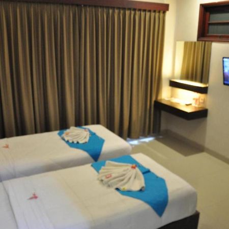 Akarsa Transit Hotell Sanur Exteriör bild