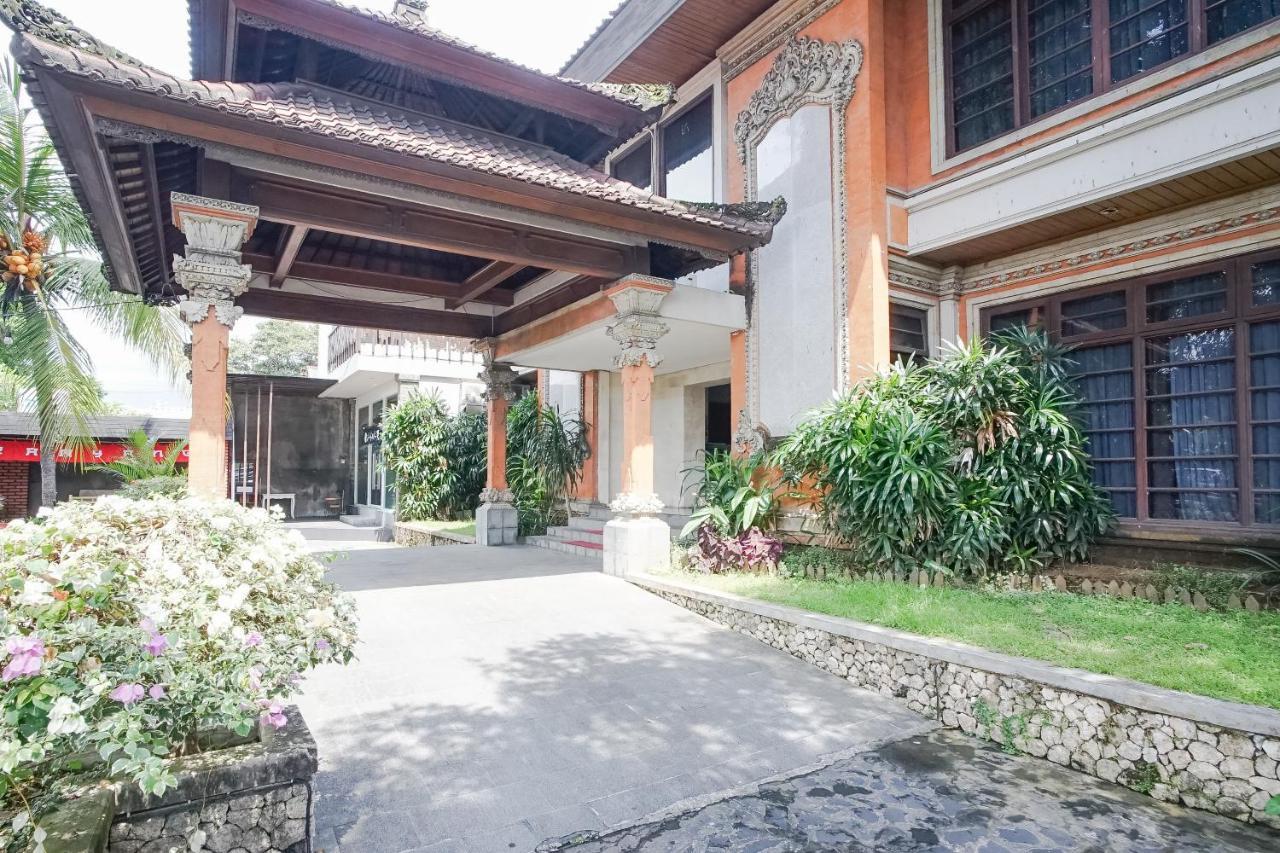 Akarsa Transit Hotell Sanur Exteriör bild