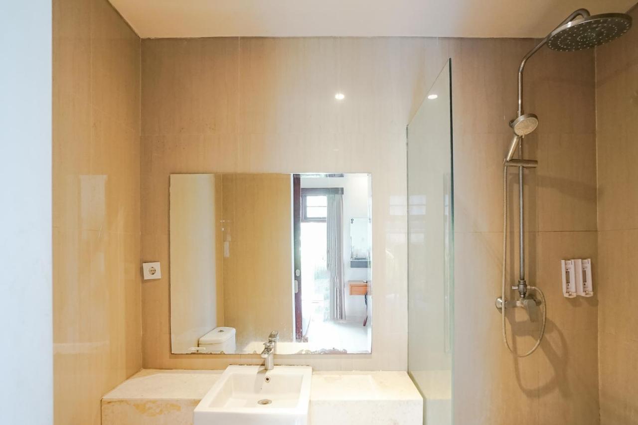 Akarsa Transit Hotell Sanur Exteriör bild