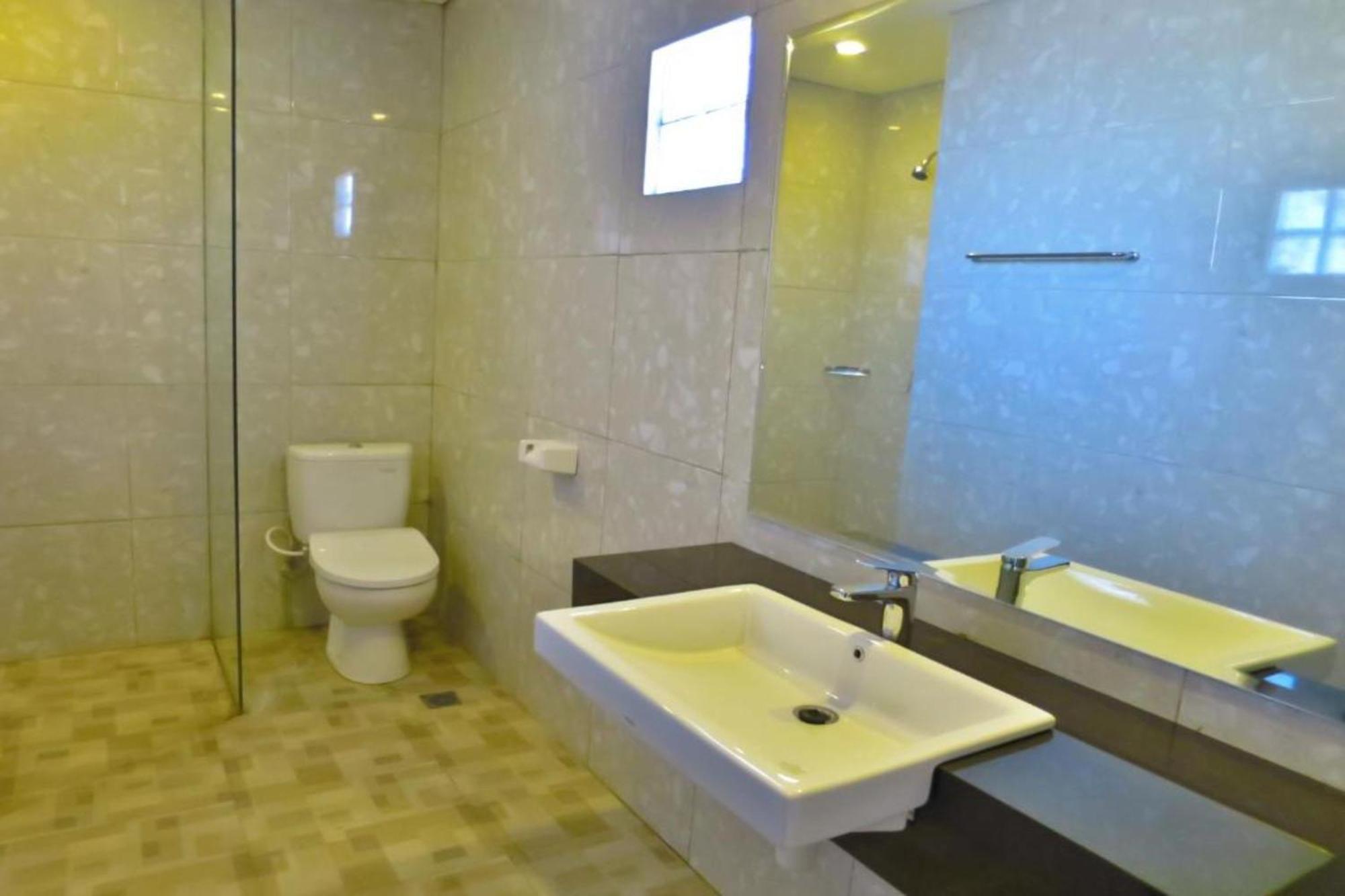 Akarsa Transit Hotell Sanur Exteriör bild