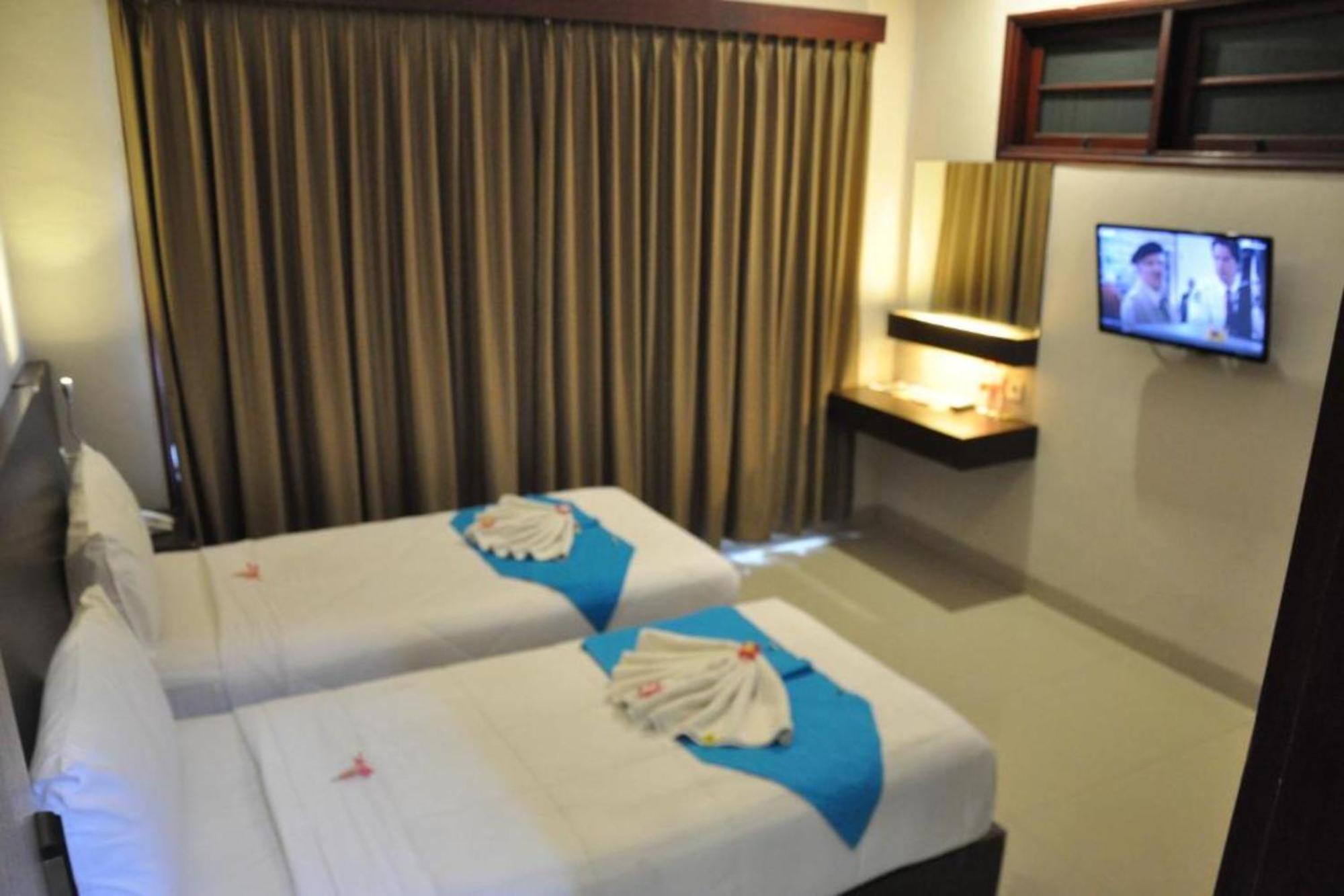 Akarsa Transit Hotell Sanur Exteriör bild